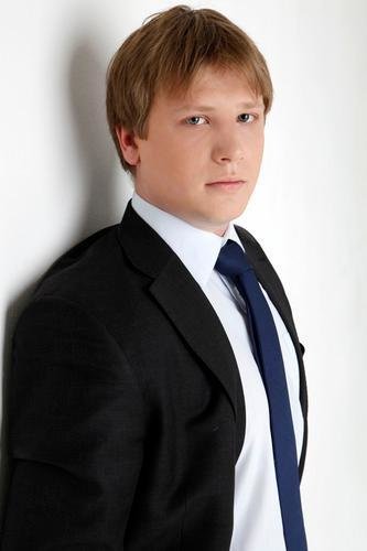 Андрей Викторович