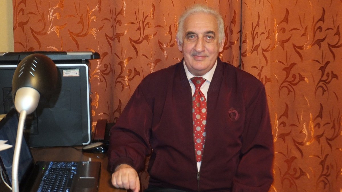 Евгений Дмитриевич